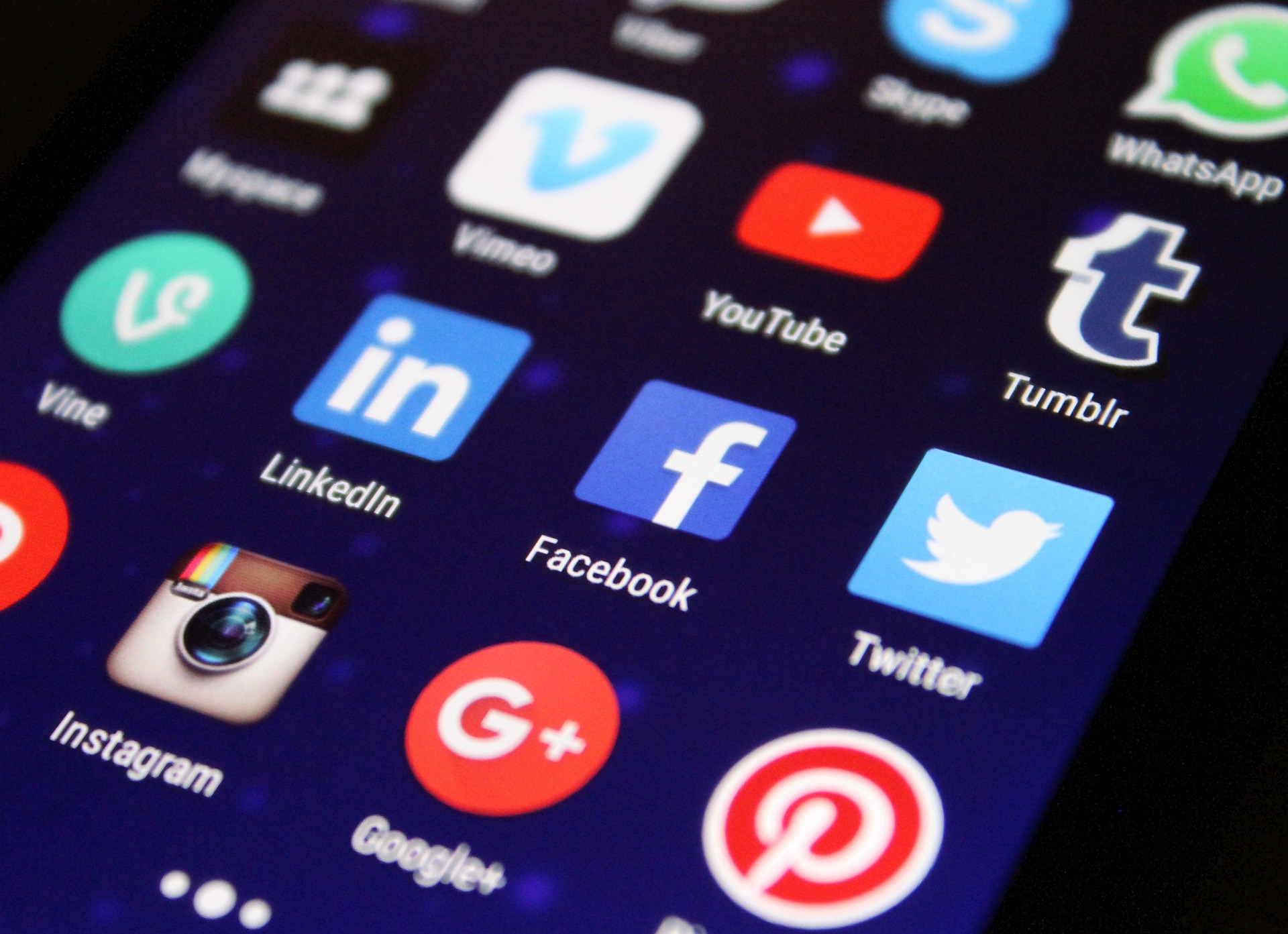 Is It Legal to Screen Social Media During Hiring?